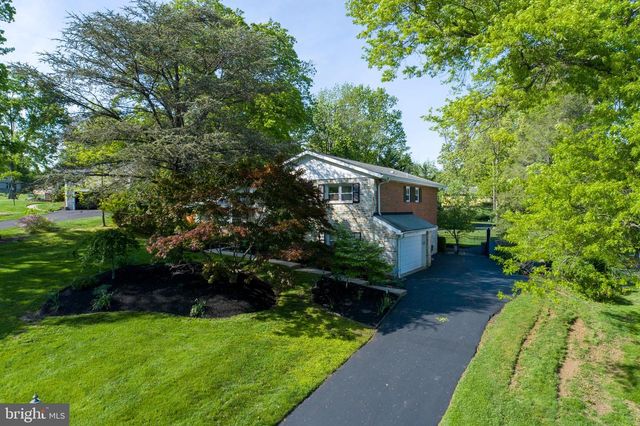 1228 LOIS RD, Ambler, PA 19002
