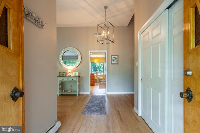 1228 LOIS RD, Ambler, PA 19002