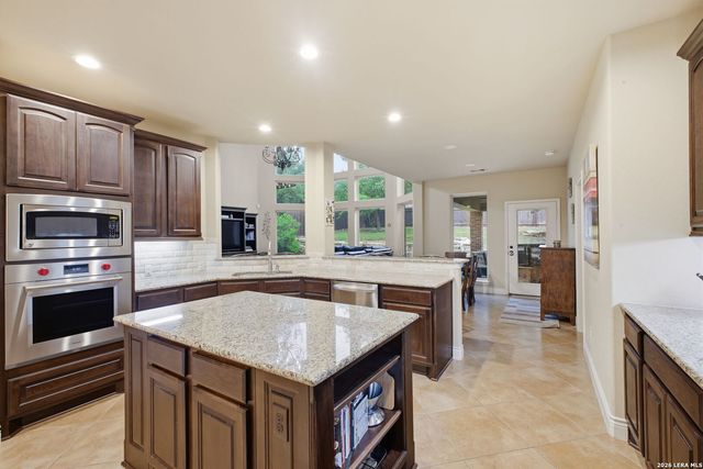 25518 Green Terrace, San Antonio, TX 78255