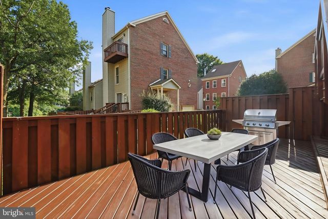 7559 CHRISLAND CV, Falls Church, VA 22042