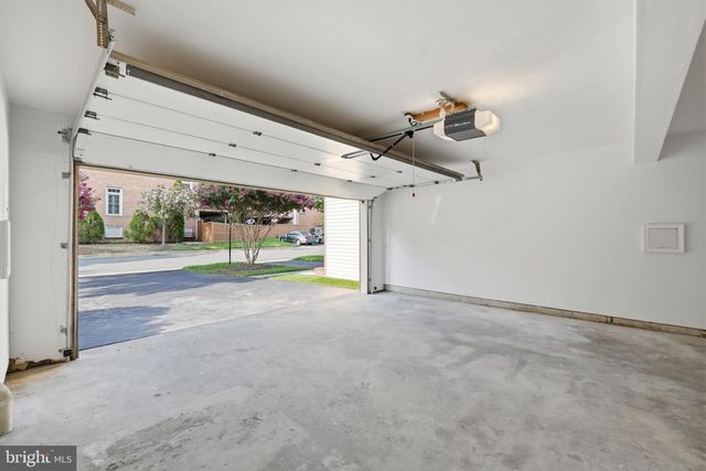 7559 CHRISLAND CV, Falls Church, VA 22042