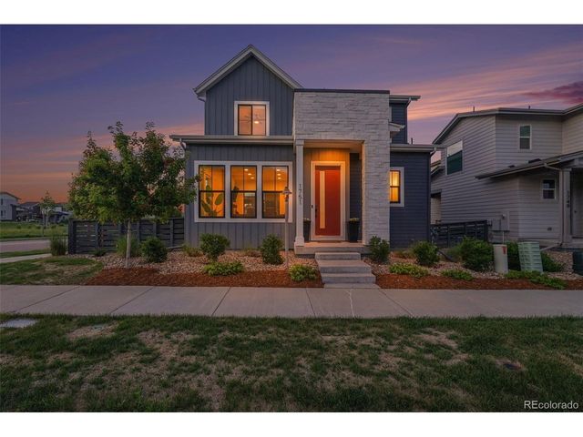 1751 Stable View Dr, Castle Pines, CO 80108