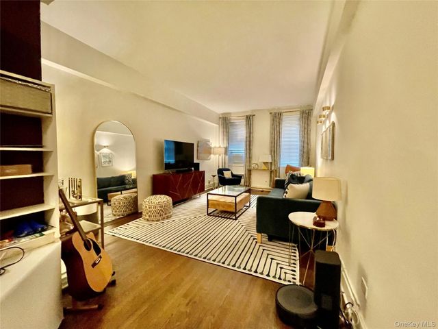 112-20 72nd DRIVE C02, Forest Hills, NY 11375