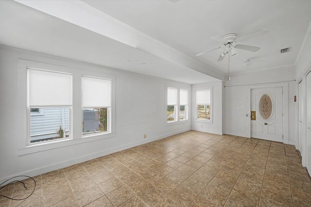 132 Circle Drive, Defuniak Springs, FL 32435