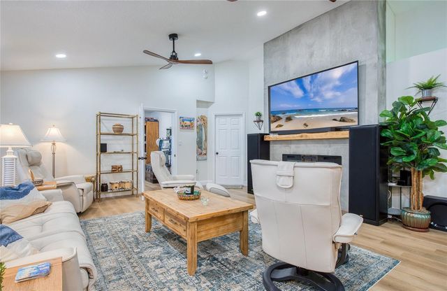 625 FOLSOM STREET S, Gulfport, FL 33707