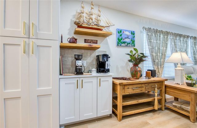 625 FOLSOM STREET S, Gulfport, FL 33707