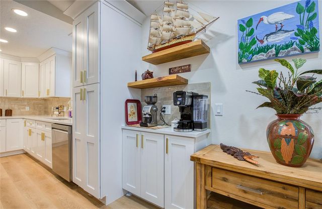 625 FOLSOM STREET S, Gulfport, FL 33707