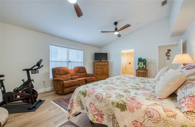 625 FOLSOM STREET S, Gulfport, FL 33707