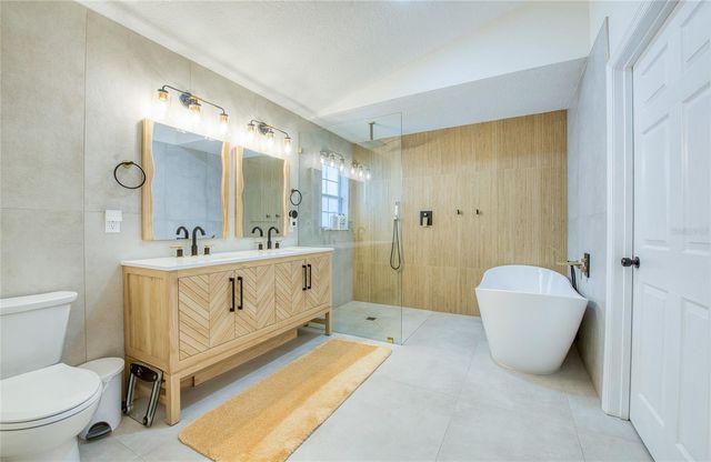 625 FOLSOM STREET S, Gulfport, FL 33707