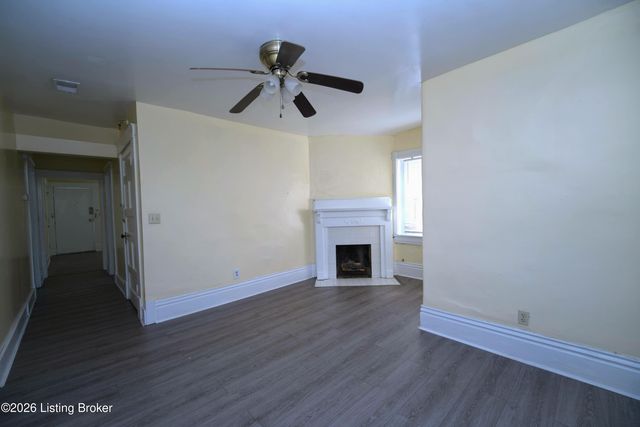 226 W Burnett Ave B, Louisville, KY 40208