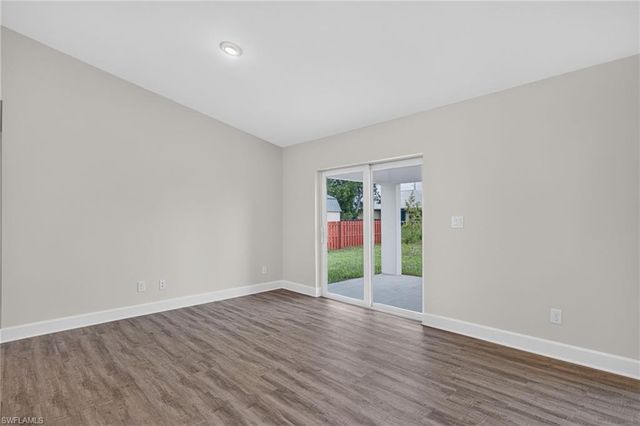 109 NE 23rd ST, Cape Coral, FL 33909