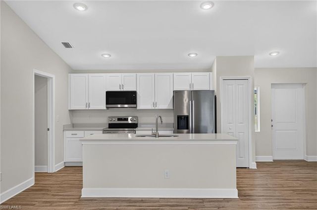 109 NE 23rd ST, Cape Coral, FL 33909