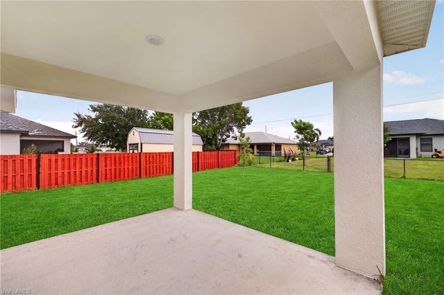 109 NE 23rd ST, Cape Coral, FL 33909