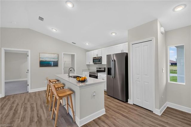 109 NE 23rd ST, Cape Coral, FL 33909