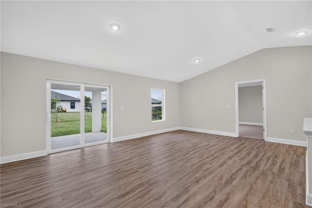 109 NE 23rd ST, Cape Coral, FL 33909
