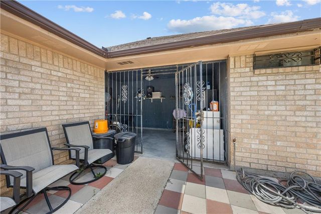 1322 E Olga Street, Pharr, TX 78577