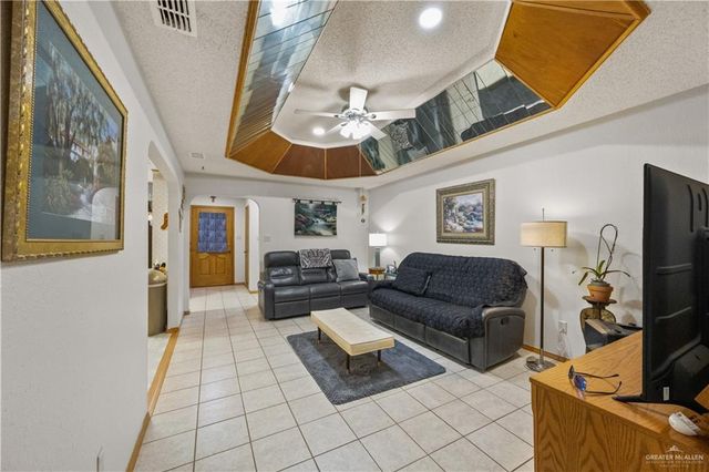 1322 E Olga Street, Pharr, TX 78577