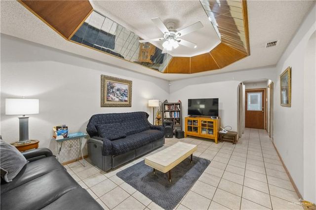 1322 E Olga Street, Pharr, TX 78577