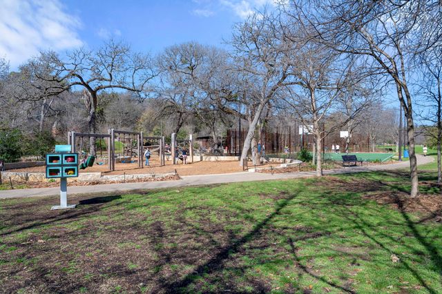 2210 Pearl ST 301, Austin, TX 78705