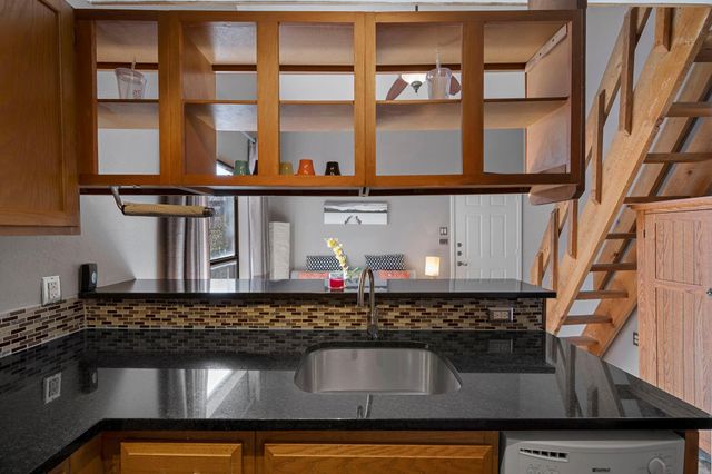 2210 Pearl ST 301, Austin, TX 78705