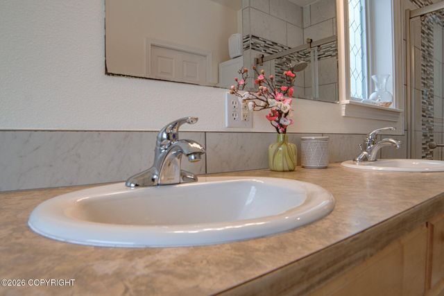 8016 W Mustafa Circle, Wasilla, AK 99654