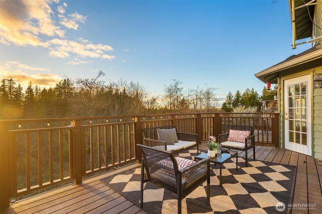 7910 72nd Drive NE, Marysville, WA 98270