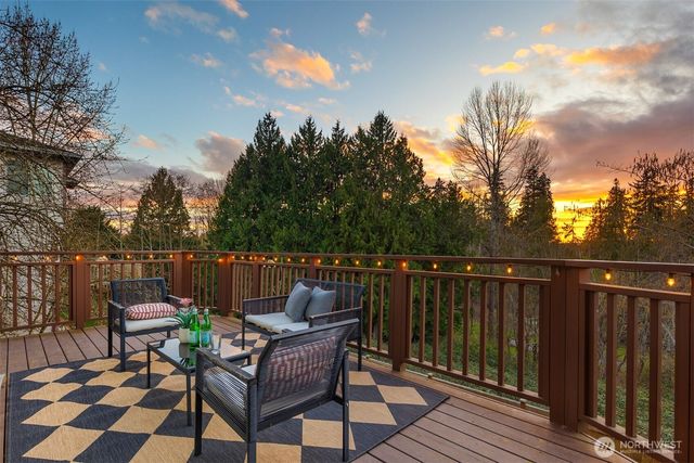 7910 72nd Drive NE, Marysville, WA 98270