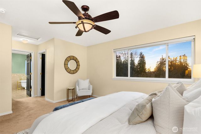 7910 72nd Drive NE, Marysville, WA 98270