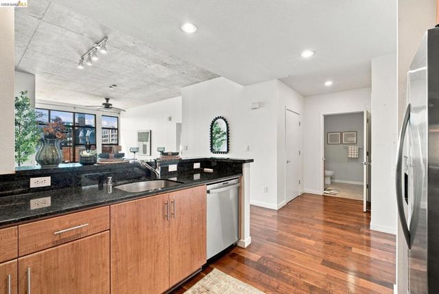 288 3rd st 408, Oakland, CA 94607