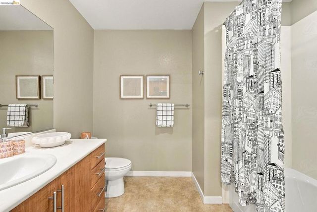288 3rd st 408, Oakland, CA 94607