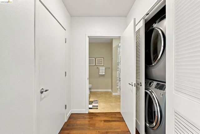 288 3rd st 408, Oakland, CA 94607