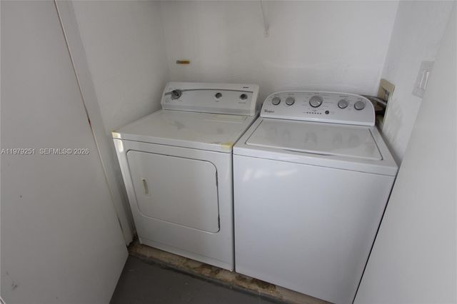 2831 N Oakland Forest Dr 309, Oakland Park, FL 33309