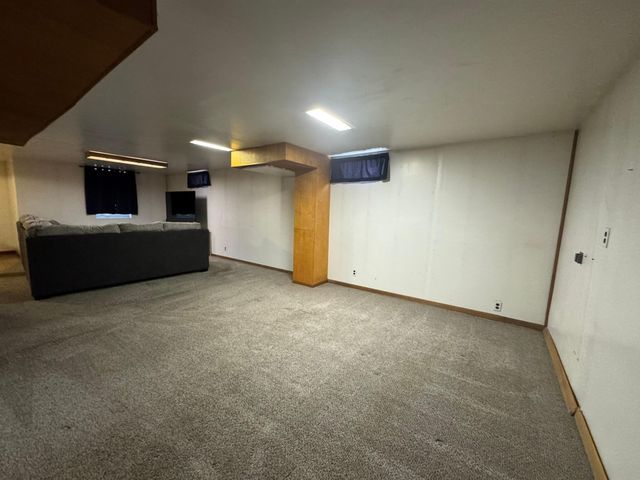 415 Mckinley Avenue, North Mankato, MN 56003