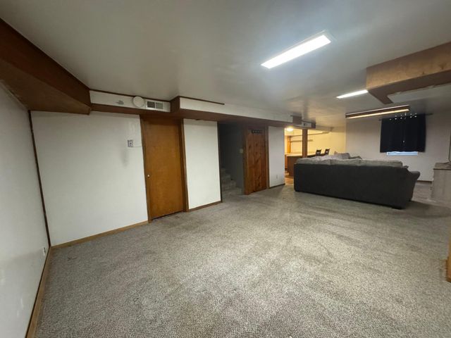 415 Mckinley Avenue, North Mankato, MN 56003