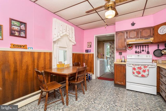 310 SPRING ST, Royersford, PA 19468