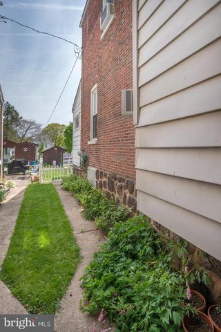 310 SPRING ST, Royersford, PA 19468