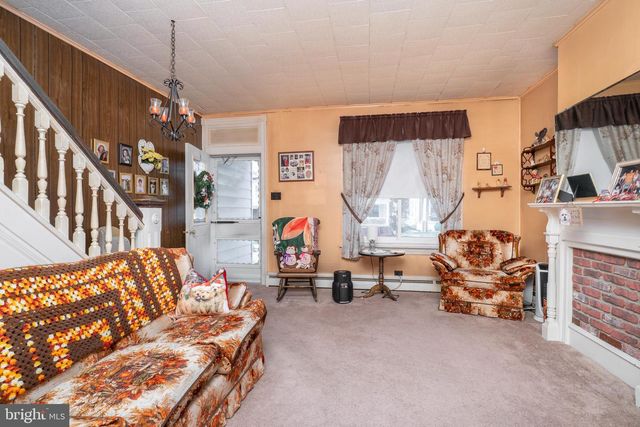 310 SPRING ST, Royersford, PA 19468