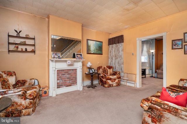 310 SPRING ST, Royersford, PA 19468