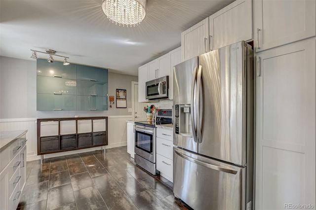 6688 S Wellington Court, Centennial, CO 80121