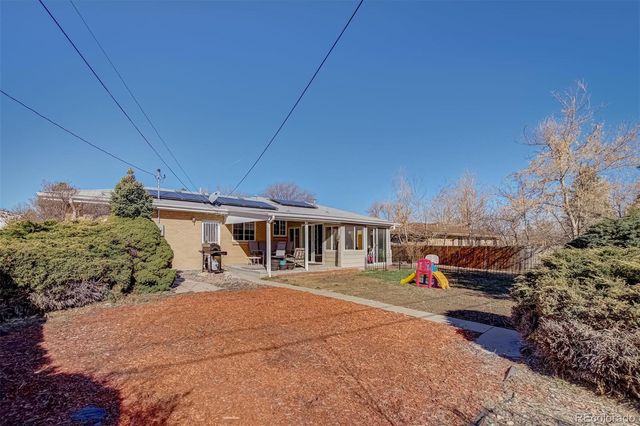 6688 S Wellington Court, Centennial, CO 80121