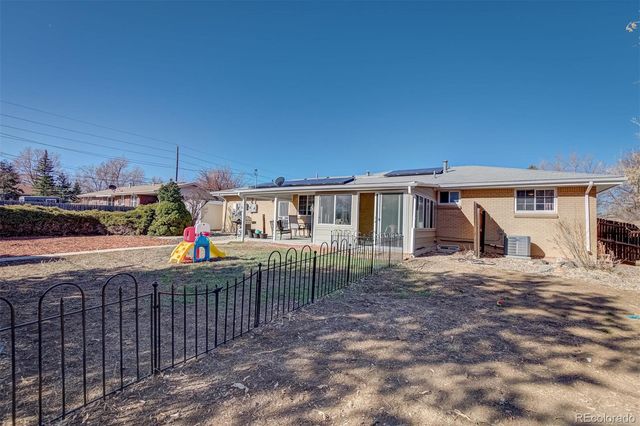 6688 S Wellington Court, Centennial, CO 80121