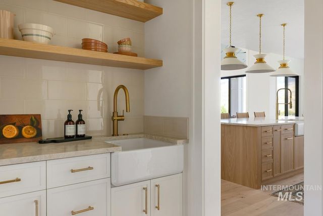 11071 N Elk Ridge Way, Boise, ID 83714