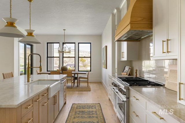 11071 N Elk Ridge Way, Boise, ID 83714