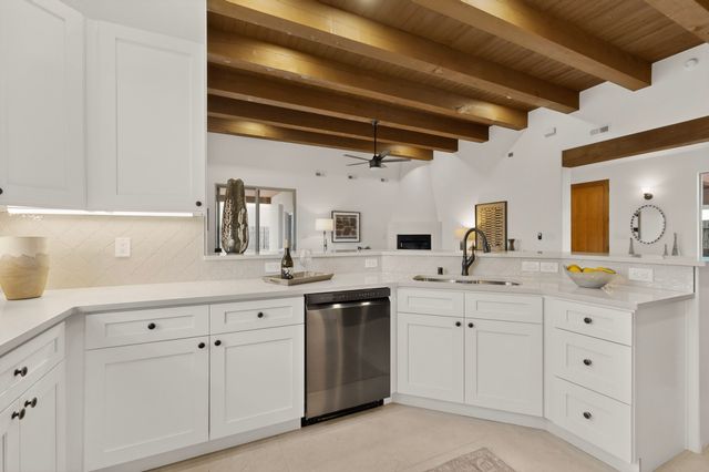 34 Pinon Doblado, Santa Fe, NM 87508