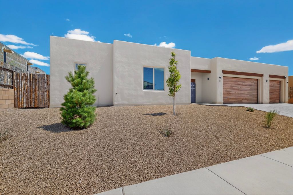 34 Pinon Doblado, Santa Fe, NM 87508