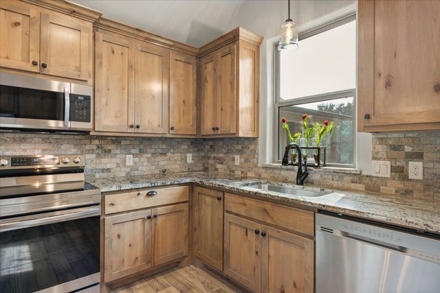 1515 Anaconda Trail, Granbury, TX 76048