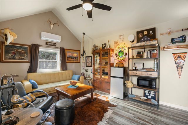 1515 Anaconda Trail, Granbury, TX 76048