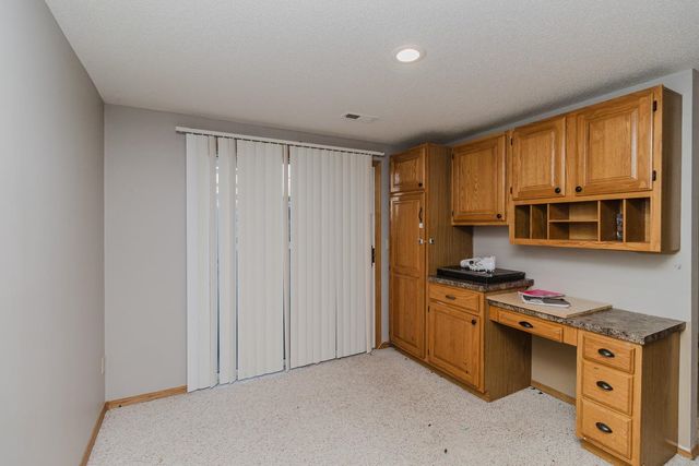 2414 N Baytree, Wichita, KS 67205