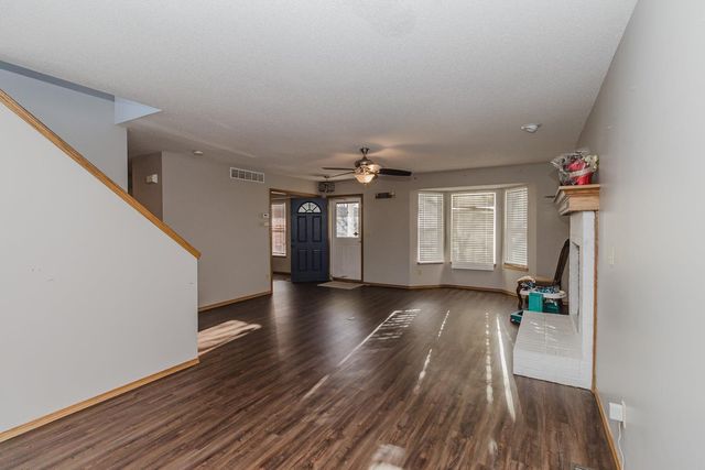 2414 N Baytree, Wichita, KS 67205