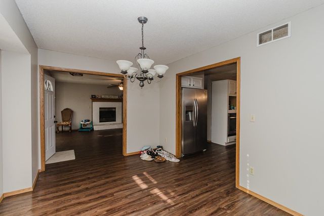 2414 N Baytree, Wichita, KS 67205